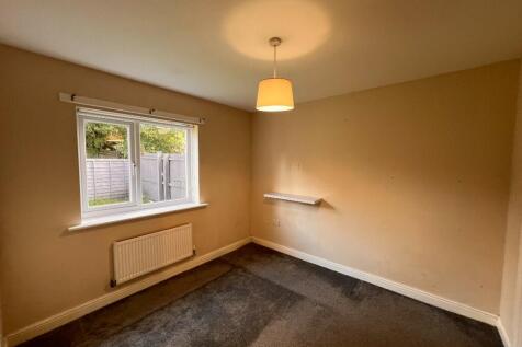 Walletts Wood Court, Chorley, Lancashire, PR7 photo 5