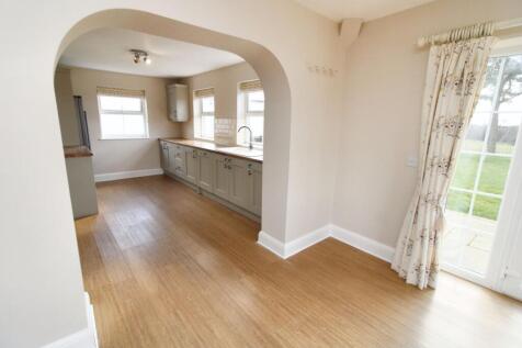 Kitchen to Dining Area