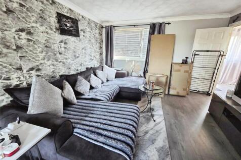 Galsworthy Close, Plymouth, Devon, PL5 photo 4