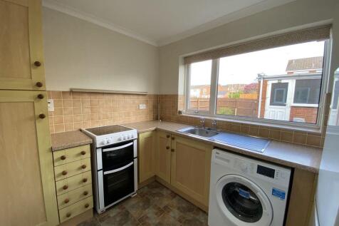 Keyes Drive, Kingswinford photo 3