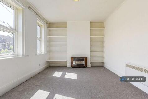 Griffin Road, London, SE18 photo 3