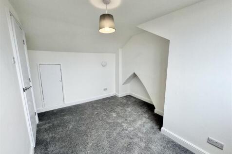 SECOND FLOOR BEDROOM