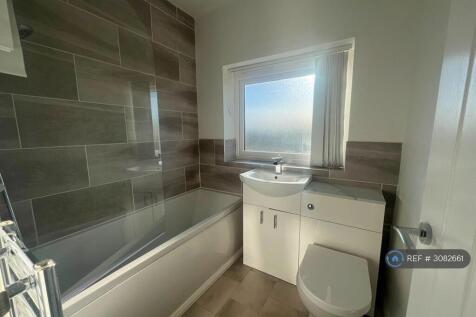 Cotswold Crescent, Billingham, TS23 photo 2