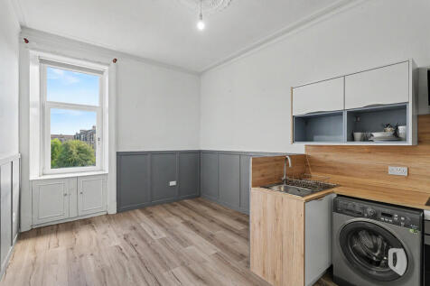 15 Harley Street-...