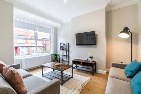 6-bed house on Hartley Avenue, Leeds, £4,004/mo