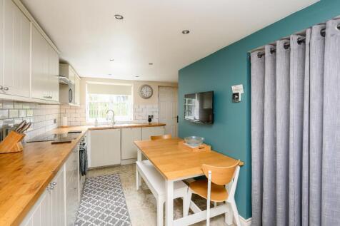 September Cottage-6.jpg