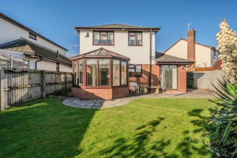 64 Cambria Close-4.jpg