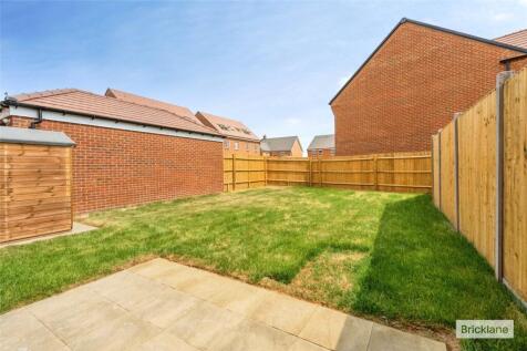 Sandpiper Grove, Bosham, Chichester, West Sussex, PO18 photo 3