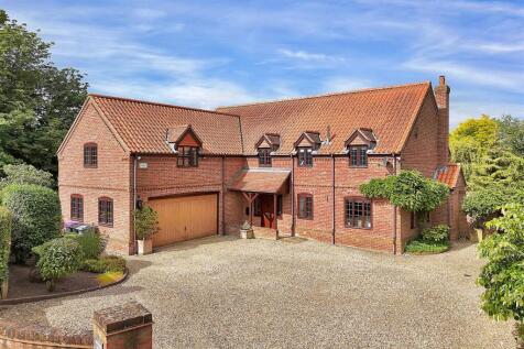 August Lodge PH-7.jpeg