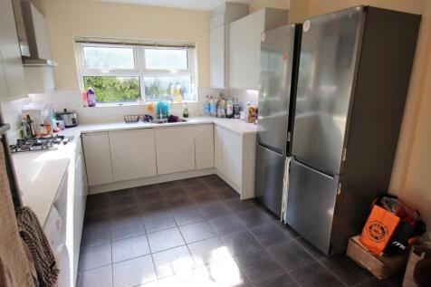 £165pppw Beaconsfield, Fallowfield, M14 6UP photo 3