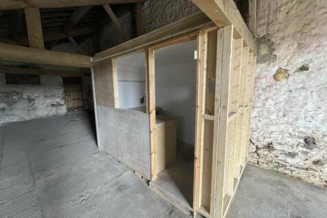 Unit 32, Hartley Fold