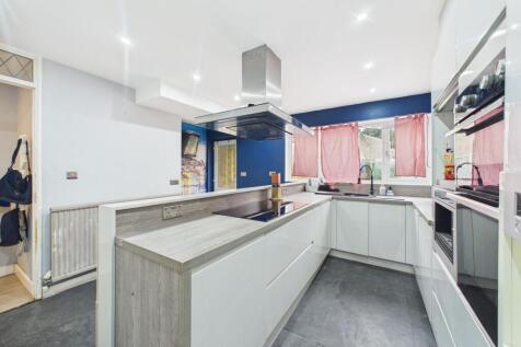 Kitchen / Breakfast Room