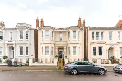 Front No Scaffolding
