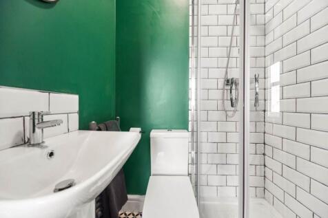 Stanningley Road (Room 4), Bramley, Leeds photo 5