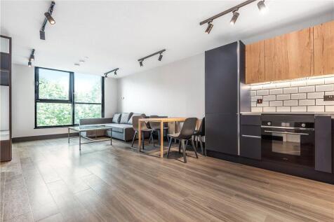 Reception/Kitchen