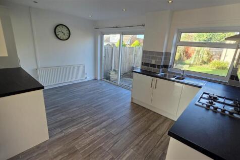 Cambridge Avenue, Winsford photo 4
