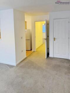Chadwick Way, Hamble-le-Rice, SO31 photo 3