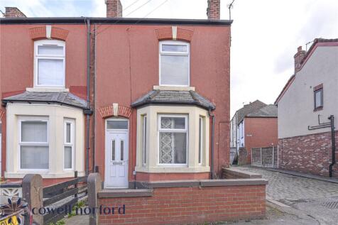 Rochdale, OL11 - property photo