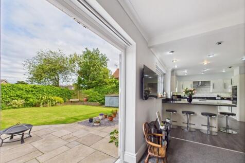 Kitchen/Dining/Living Area