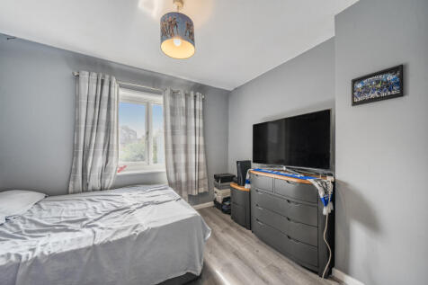 1354225-9-68c7dea...