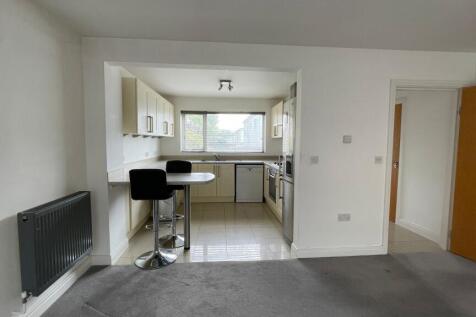 Katie Close, Parkstone, Poole, BH14 0BH photo 3