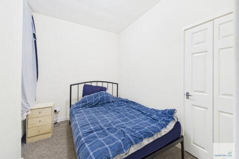 CAM03394G0-PR0332...