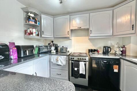 Rousbury Road, Stewartby, MK43 photo 5