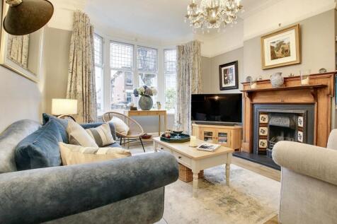 Front Reception Room