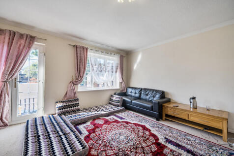 1359281-8-68dbd8b...