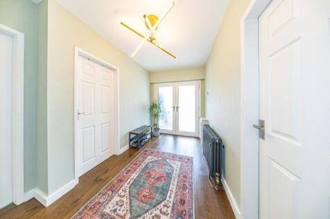 31 The Meadows hall.jpg