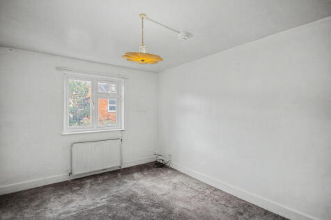 Flat B, 93 Sandringham Road, London, NW2 5EJ
