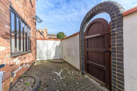 Rear Courtyard