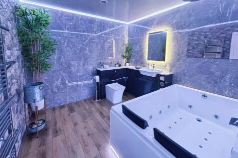 Modern Bathroom