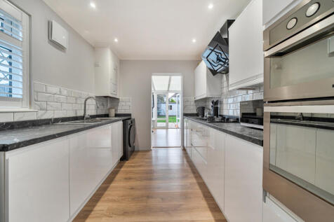 1374054-11-6900f3...