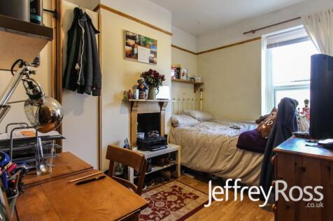 Flora Street, Cathays photo 4