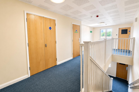 Bodiam Hall, Hillfield - Communal Hallway