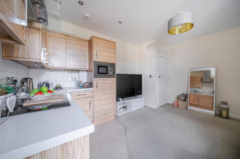 1321376-5-686bf83...