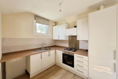 96bddc39-Kitchen