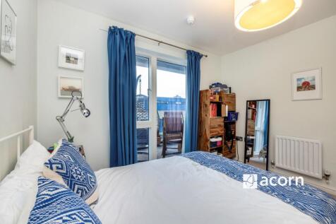 4d8ed101-7fd4-f01...