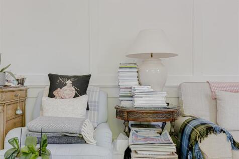 Hemingford Road (11).jpg