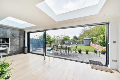 Davidson Frost-Wellings, DFW, Embry Way, Stanmore,