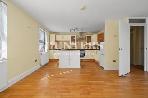Flat 4, 5 Cavendish Road NW6 7XT-6.jpg