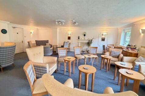 manor pk retained lounge.jpg