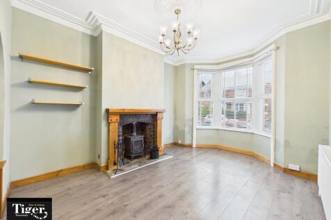 CAM03440G0-PR0470...