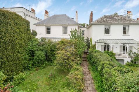 15 St Leonards Road