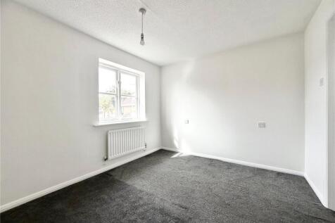 Pasture Drive, Castleford, WF10 photo 5