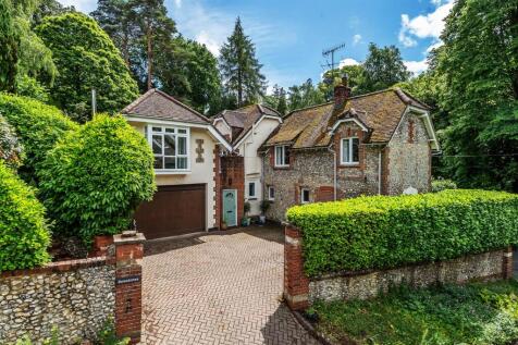 Bowstones, Tower Hill - Front Elevation.jpg
