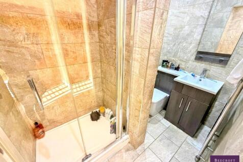 fdc74135-5dc2-4654-8294-6ebd4314cc3a.jpg
