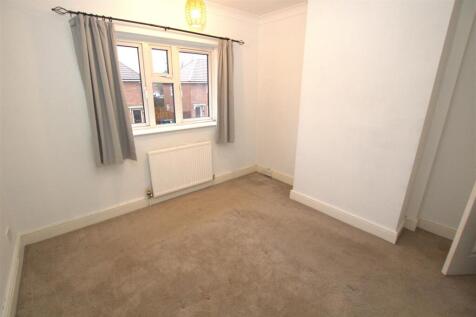 front bedroom .jpg