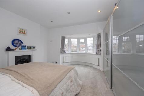 Bedroom 5 SAPL6279-Enhanced-NR.jpg